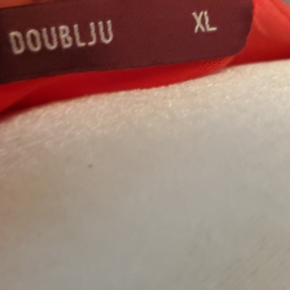 NWT Red Dress Size XL Juniors - Picture 3 of 3